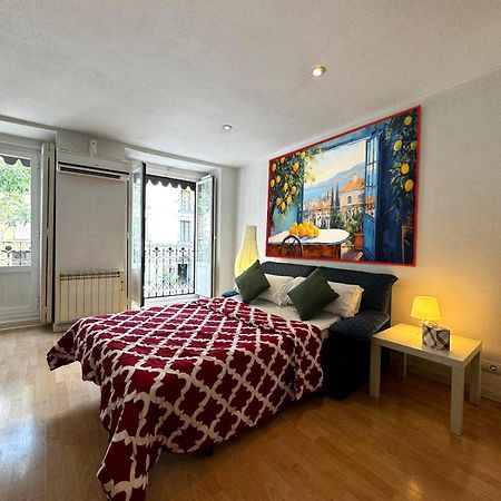 Prado Atocha Apartaments Мадрид Екстер'єр фото