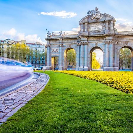 Prado Atocha Apartaments Мадрид Екстер'єр фото