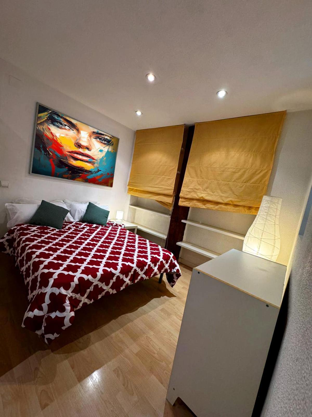 Prado Atocha Apartaments Мадрид Екстер'єр фото