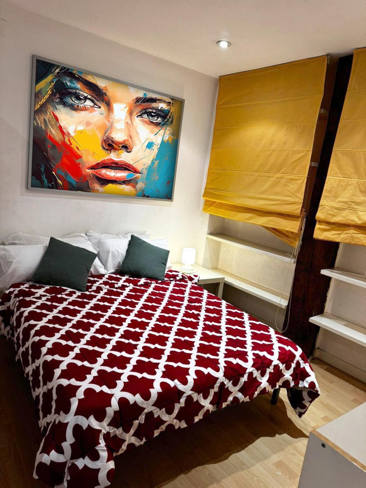 Prado Atocha Apartaments Мадрид Екстер'єр фото